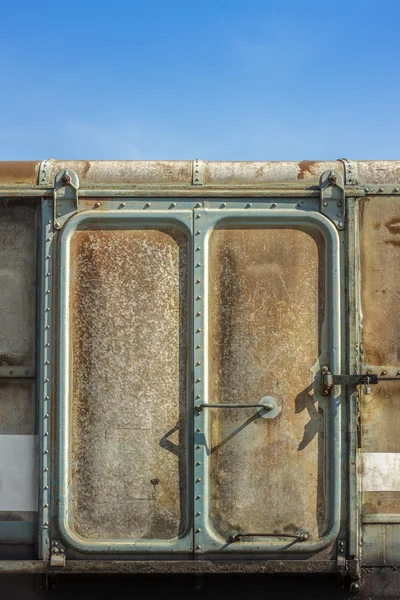 老式铁路集装箱门 — 图库照片