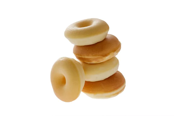 도넛 흰 배경에 고립의 더미. — 스톡 사진