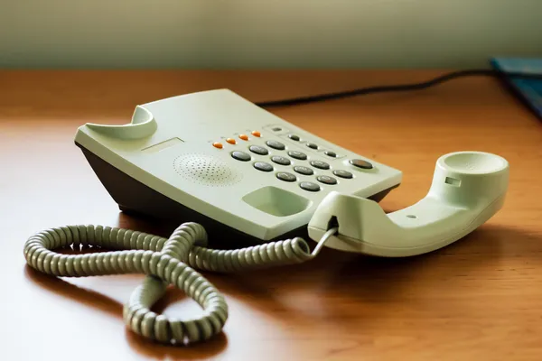 Telefone branco moderno — Fotografia de Stock