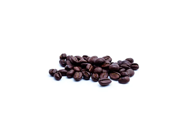 Kahve çekirdekleri beyaz üzerine izole — Stok fotoğraf
