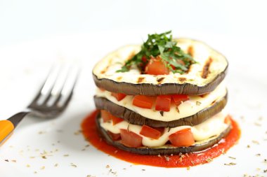 patlıcanlı börek parmgiana