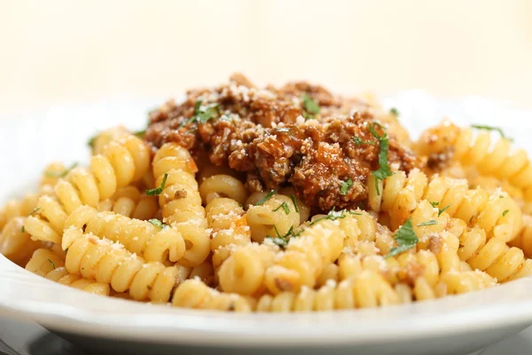 Pasta italiana con salsa bolognese — Foto Stock