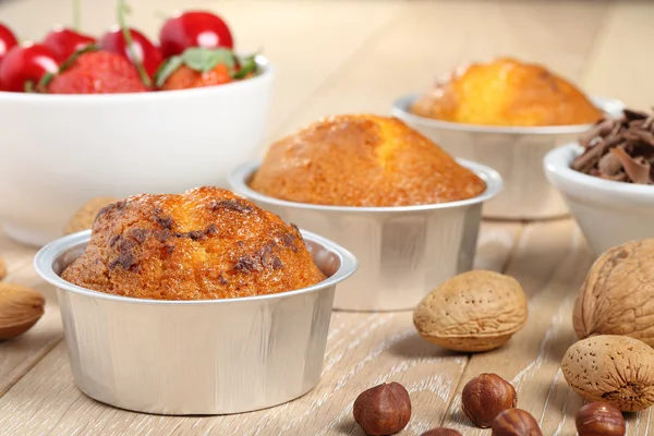 Sweet muffin in aluminum cup — Stock Photo, Image