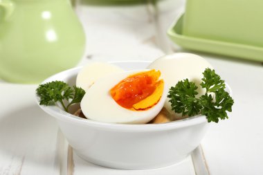 Kahvaltı yumurta beyaz seramik kupa