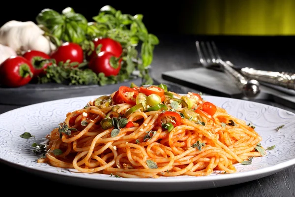 Pasta italiana con peperoncino — Foto Stock