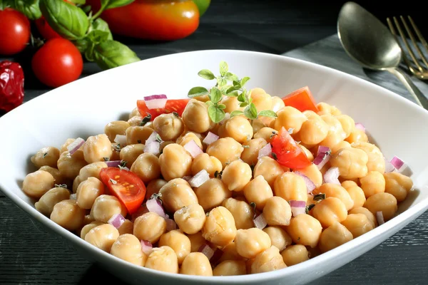 Salada de grão de bico — Fotografia de Stock