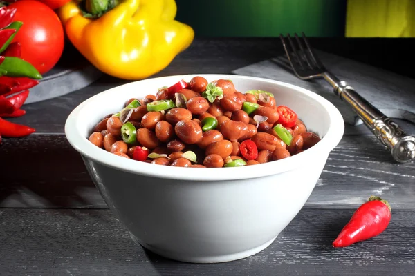 Red beans with chili green, background — Stock Photo, Image