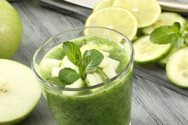 Fruit green smoothie — Stock Photo, Image