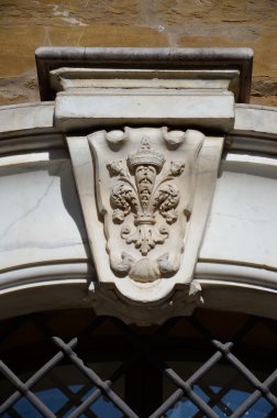 Medici Şapelleri, özellikle bir pencere, Floransa