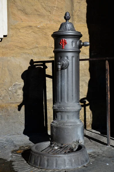 Fontana pubblica, Firenze — Foto Stock