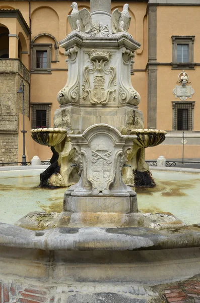 Barokowa fontanna, tarquinia 2 — Zdjęcie stockowe
