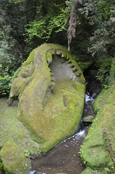 Der Monsterfisch, Bomarzo — Stockfoto