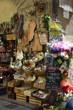 4 eski bir kapı kilidi