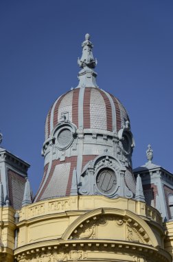 sivri bir binanın, zagreb 2