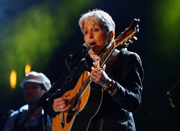 Joan Baez se apresenta em Praga — Fotografia de Stock