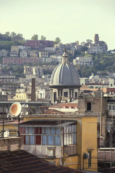 Dächer von Neapel — Stockfoto
