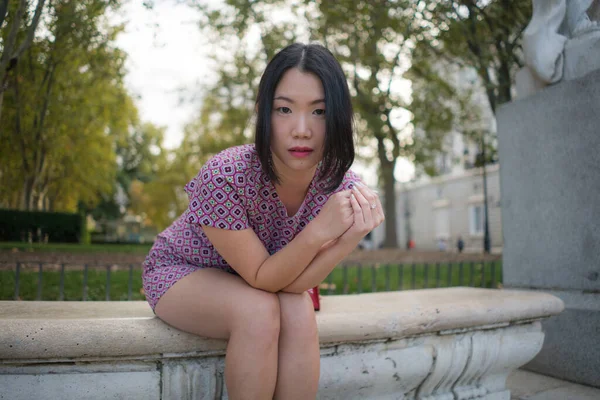 Estilo Vida Urbano Aire Libre Retrato Joven Feliz Hermosa Mujer — Foto de Stock