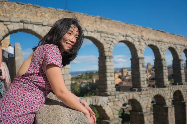 Aantrekkelijk Aziatisch Meisje Tijdens Vakantie Spanje Jonge Gelukkige Mooie Chinese — Stockfoto