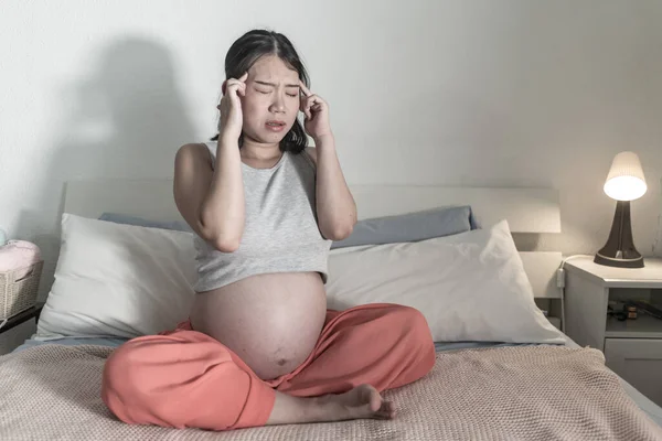 Home Portrait Young Tired Depressed Asian Korean Woman Pregnant Bed — Fotografia de Stock
