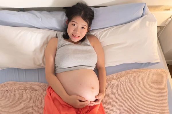 Lifestyle Home Portrait Young Happy Beautiful Asian Korean Woman Pregnant — Fotografia de Stock