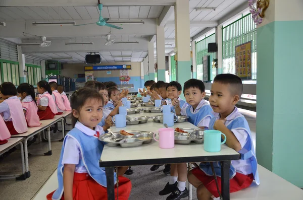 Tailandia estudiantes comer — Foto de Stock