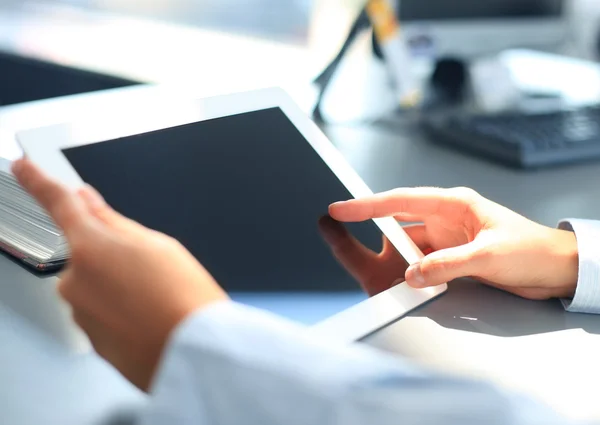 Businesswoman holding digital tablet — Stock Photo, Image