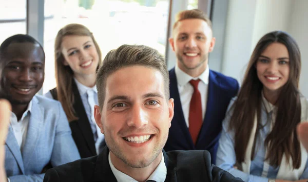 Persone Che Scattano Selfie Una Riunione Lavoro — Foto Stock