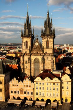 Prag 'daki eski kasaba meydanı.