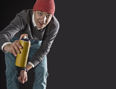 kopyalama alanı olan genç grafiti sanatçısı