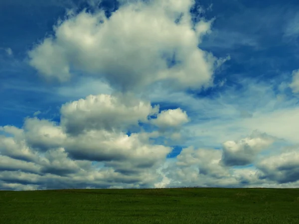 Céu e estepe — Fotografia de Stock