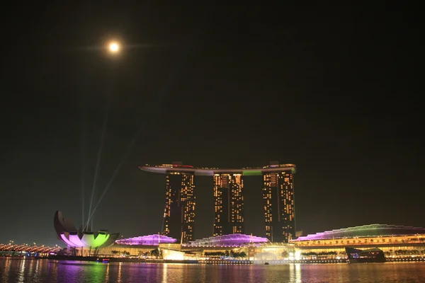 Lichtshow im Yachthafen Sand Bay Resort, Singapore — Stockfoto