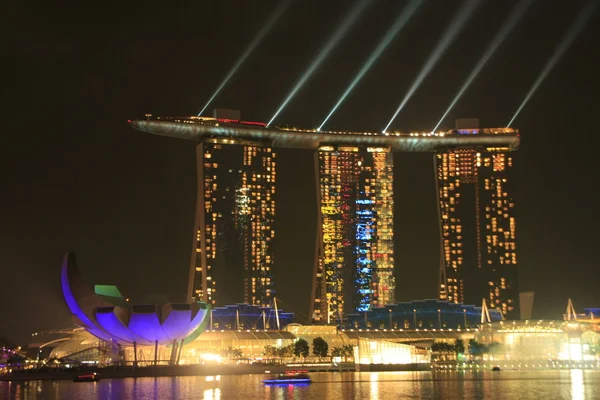 Lichtshow im Yachthafen Sand Bay Resort, Singapore — Stockfoto