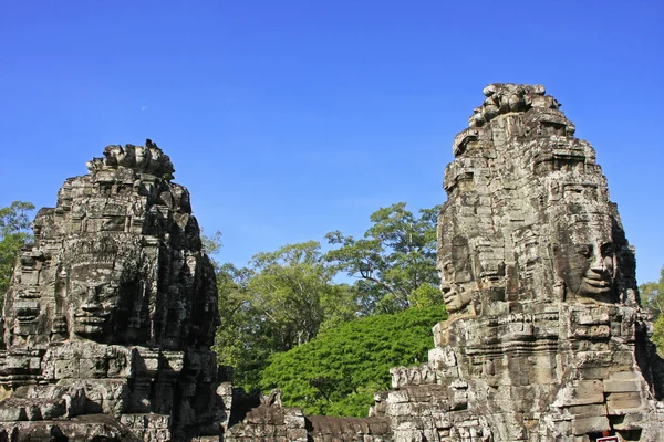Caras de piedra del templo de Bayon, área de Angkor, Siem Reap, Camboya —  Fotos de Stock