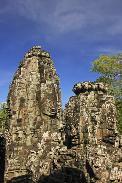 Sten ansikten av bayon temple, angkor området, siem reap, Kambodja — Stockfoto