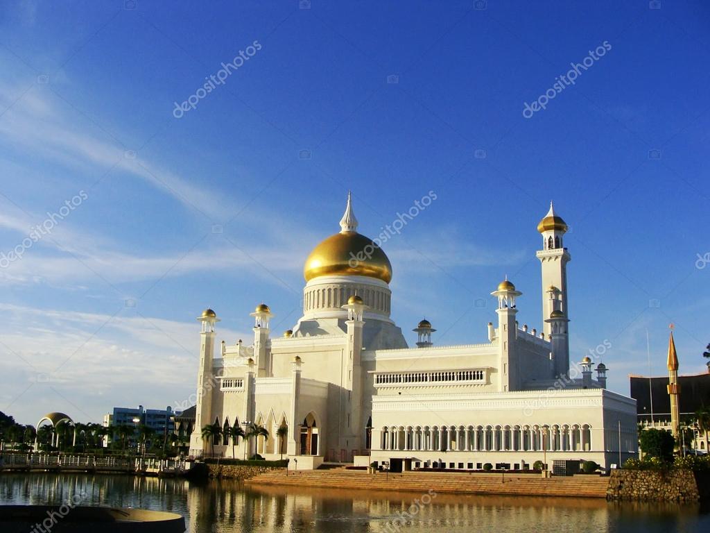 Sultan Omar Ali Saifudding Mosque, Bandar Seri Begawan, Brunei 