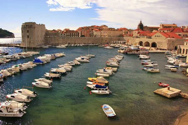 Porto vecchio di Dubrovnik, Croazia — Foto Stock