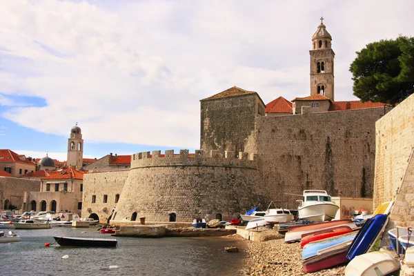 Old Harbour em Dubrovnik, Croácia — Fotografia de Stock