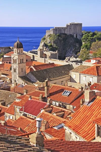 Fortaleza de St. Lawrence e cidade de Dubrovnik, Croácia — Fotografia de Stock