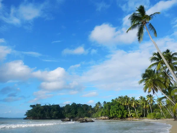 Bonita strand, schiereiland samana — Stockfoto