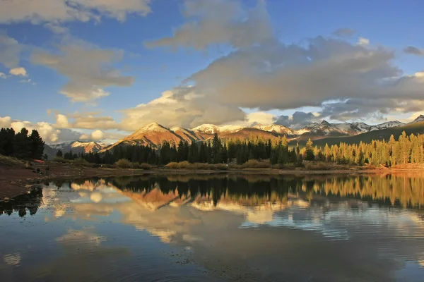 Molas-tó és a tű hegység, Weminuche a vadonban, Colorado — Stock Fotó