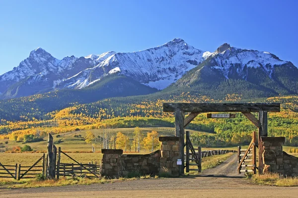 Dün dolar road, colorado — Stok fotoğraf