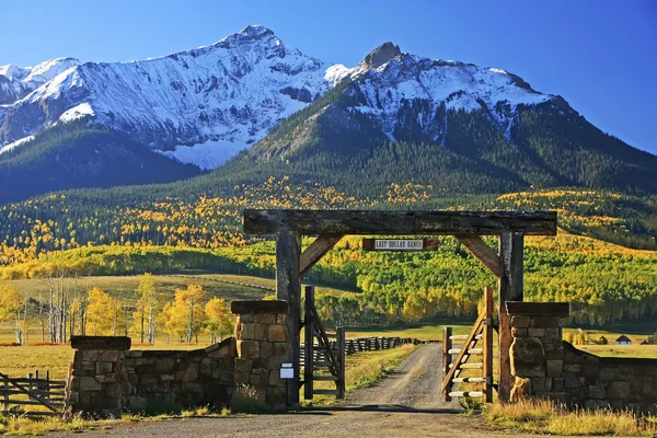 Dün dolar road, colorado — Stok fotoğraf