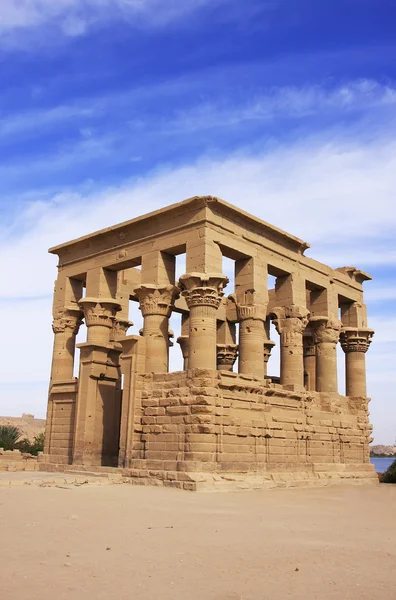 Quiosco de Trajano, Templo Philae, Lago Nasser —  Fotos de Stock