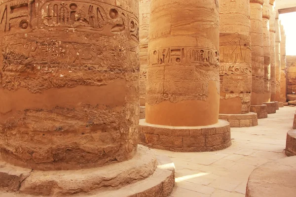 Grande sala ipostila, complesso del tempio di Karnak, Luxor — Foto Stock