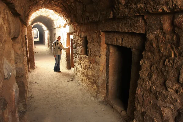 Tunnel sotterraneo, Forte di Tughlaqabad, Nuova Delhi — Foto Stock