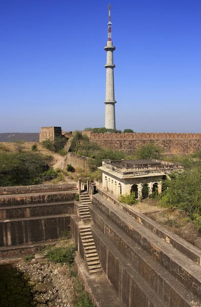 在达拉格尔堡、 伦敦、 印度 stepwell — 图库照片