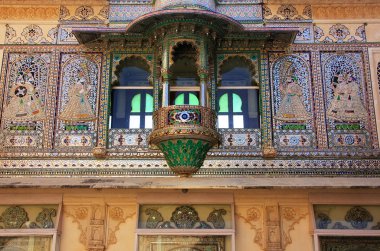 Tavus kuşu Meydanı, şehri Saray kompleksi, udaipur duvar dekorasyonu,