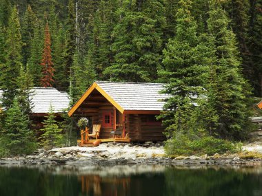 Wooden cabins at Lake O'Hara, Yoho National Park, Canada clipart
