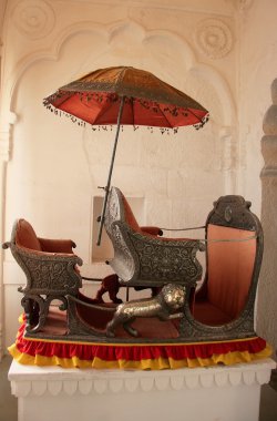 tahtırevan ekranda mehrangarh fort Müzesi, jodhpur, Hindistan