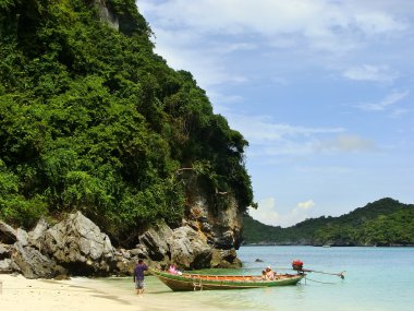 Longtail tekne wua talab Beach, ang thong ulusal deniz parkı